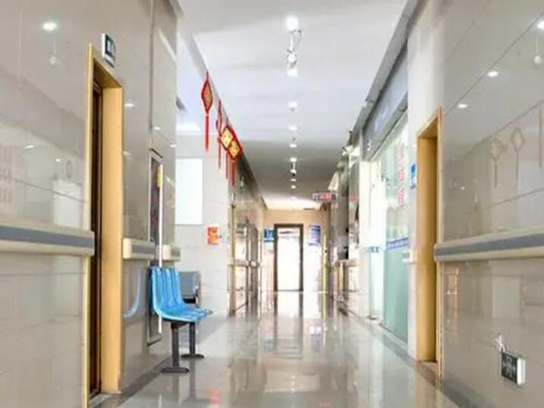 吉安中心人民醫(yī)院.jpg