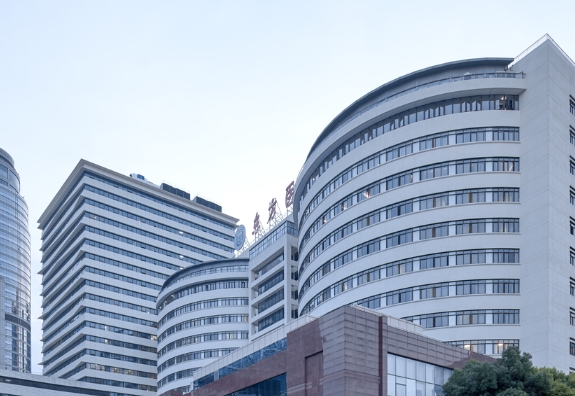 上海市東方醫(yī)院口腔科,醫(yī)院技術(shù)優(yōu)勢在線，價格美麗!